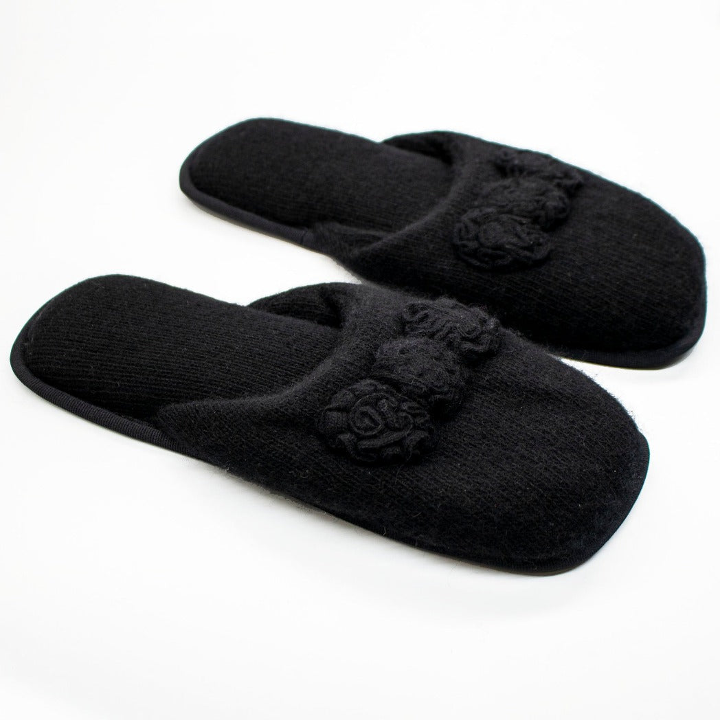 CASHMERE SLIPPERS