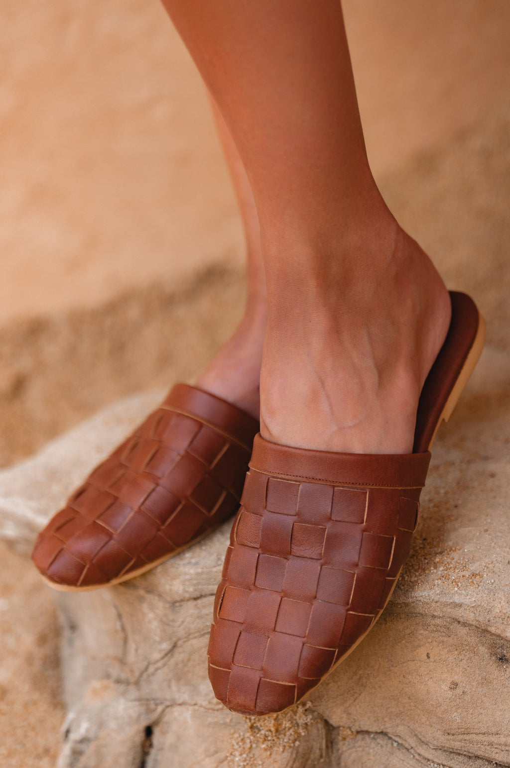 Clementine Leather Slides